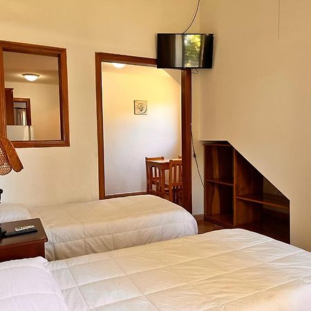 Hotel Bristol Aeropuerto Animas  ภายนอก รูปภาพ